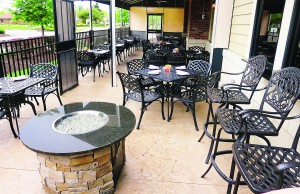 BISTRO 83 LAST PARAGRAPH Patio