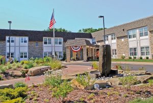 Huntington Woods Front Entrance pic-4